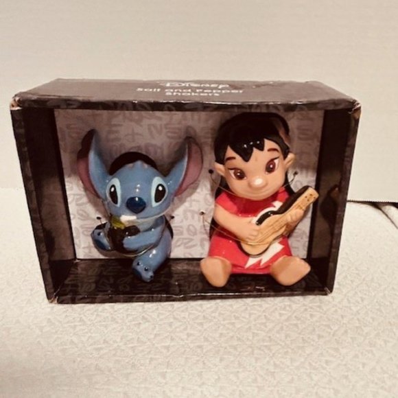 DISNEY SALT AND PEPPER DISLILO/STITCH  NEW IN BOC - Picture 1 of 3